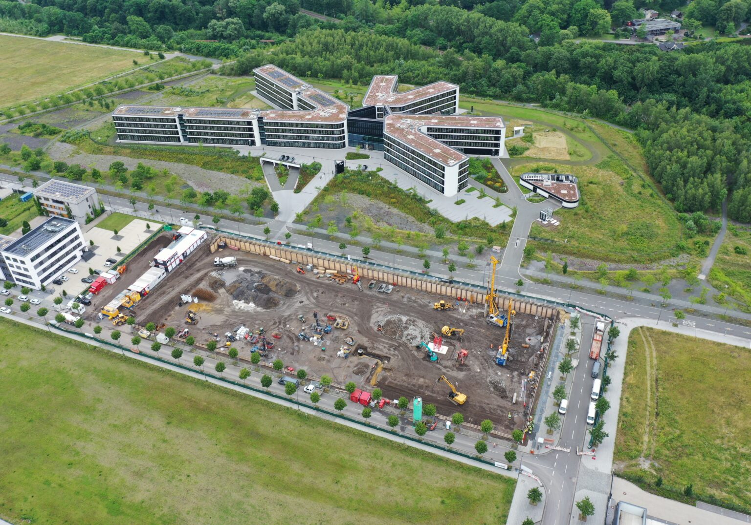 008_2108_Amprion_Drohne_050721-1536x1075.2-c-default