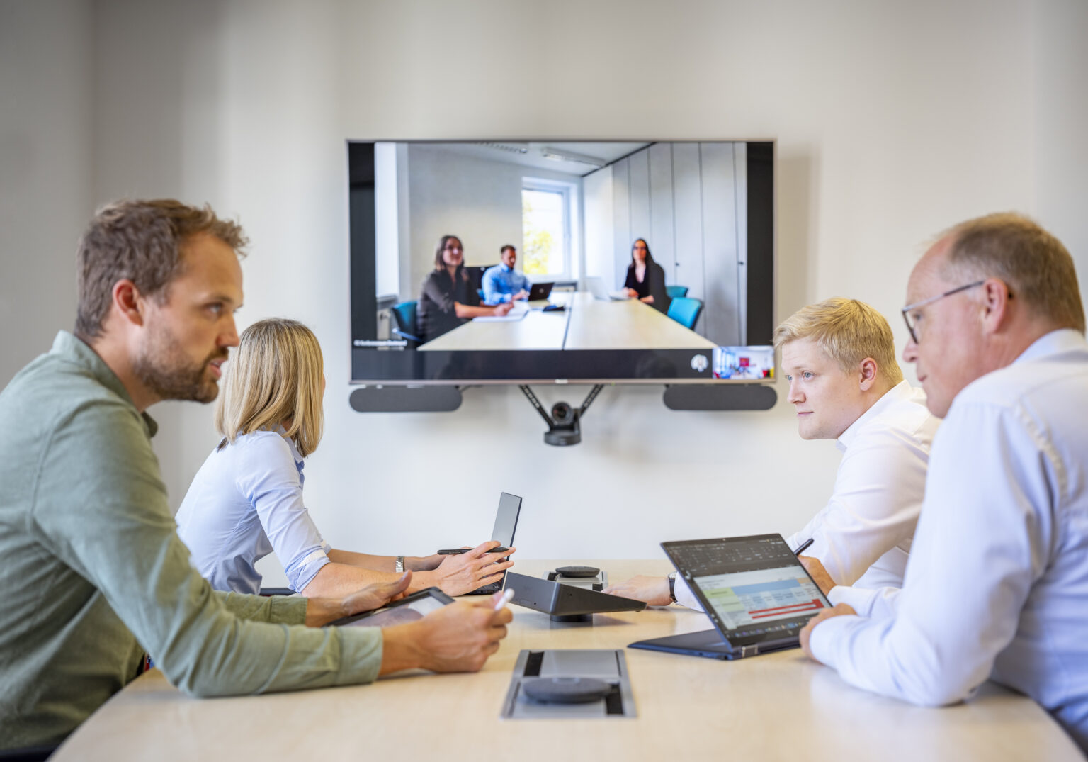 1325_001_AUSWAHL_07-1536x1075.2-c-default