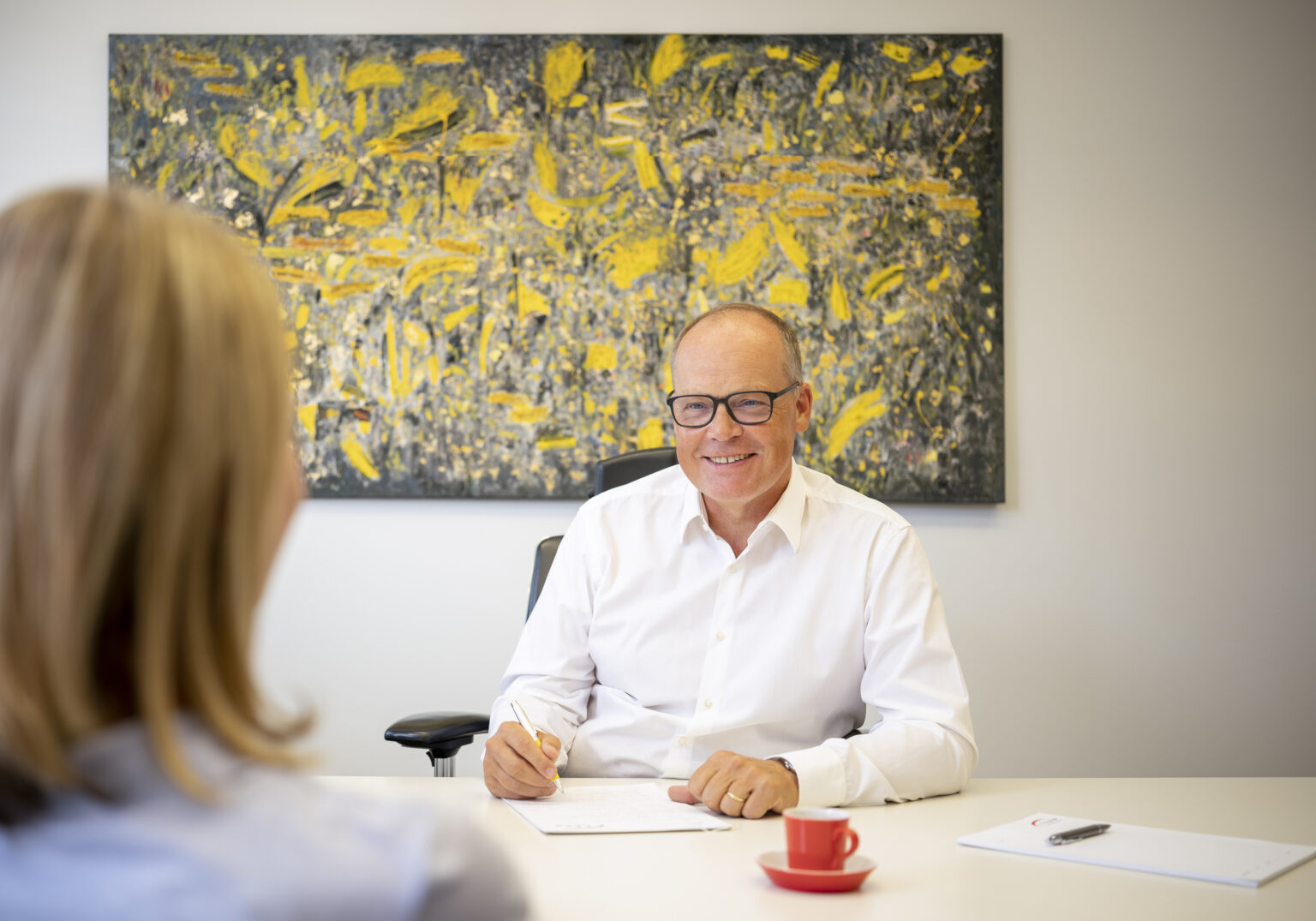 2311_064_AUSWAHL_18-Motiv_Externe-Kommunikation-6x7-1-1536x1075.2-c-default