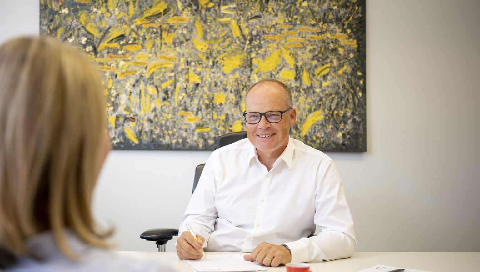 2311_064_AUSWAHL_18-Motiv_Externe-Kommunikation-6x7-1-1536x1075.2-c-default